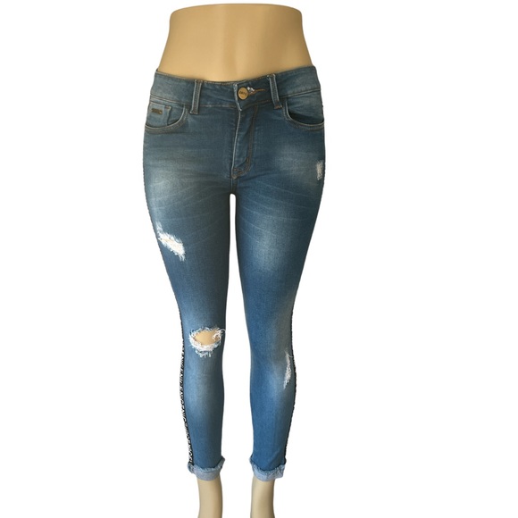 Zero Denim Ripped Jean Size 4 - Picture 1 of 13